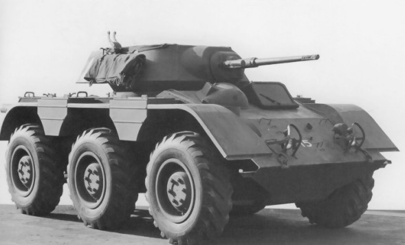 m38猎狼犬轮式装甲车图片